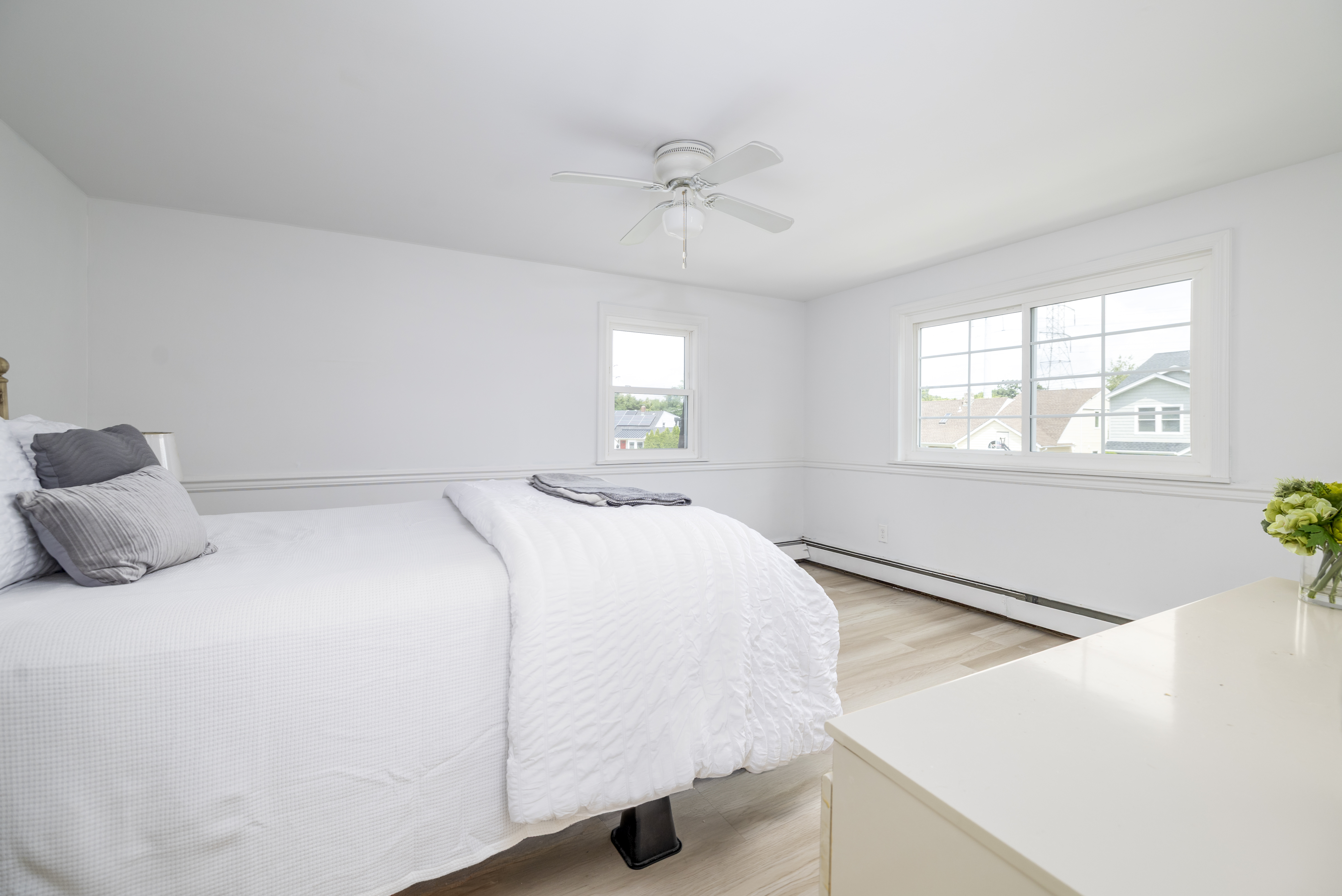  18 Old Farm Road, Levittown, NY, 11756 - 物件實景