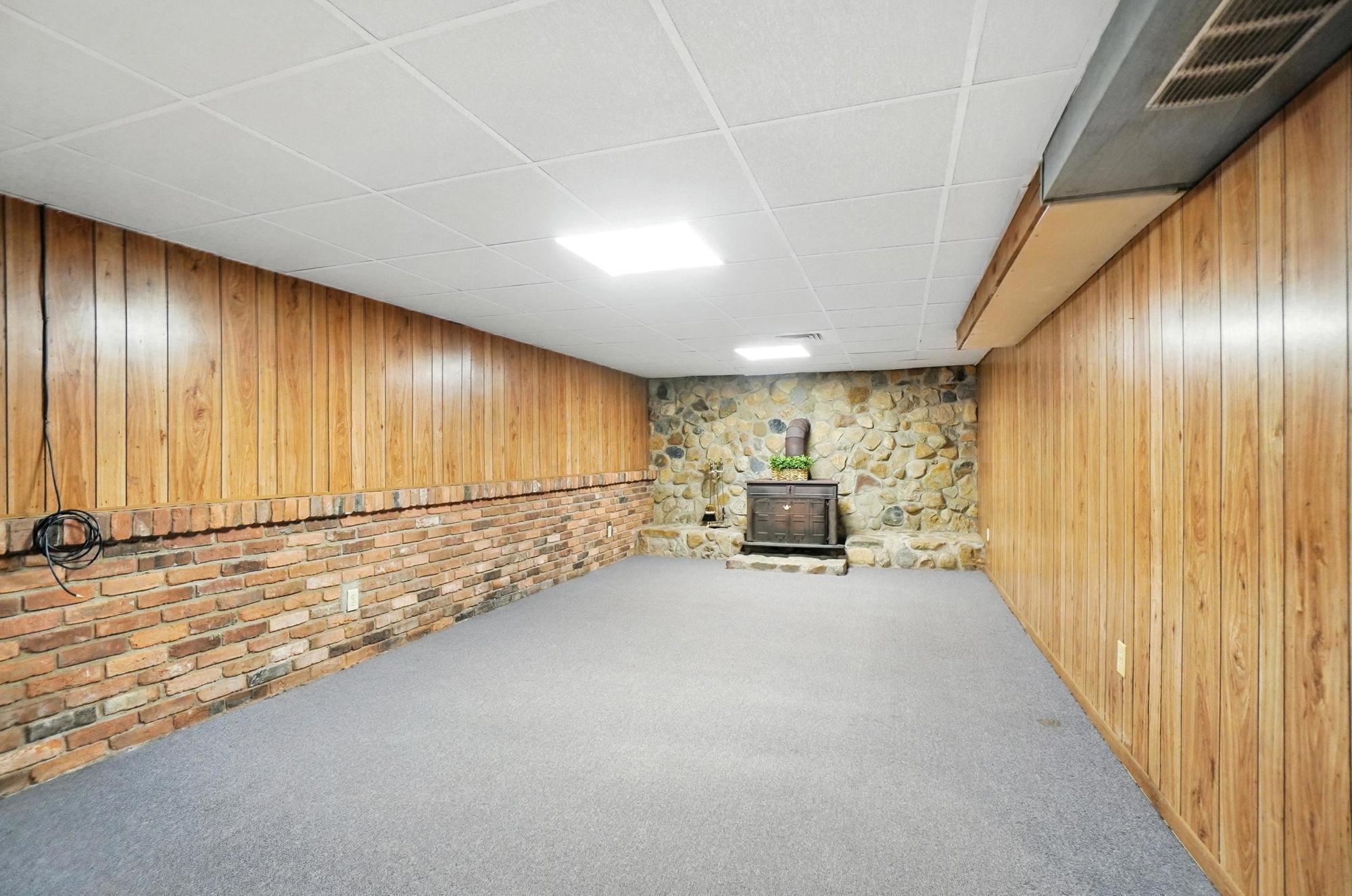 Johnstown, Ohio, 43031, United States, 3 Bedrooms Bedrooms, ,2 BathroomsBathrooms,Residential,For Sale,1896199