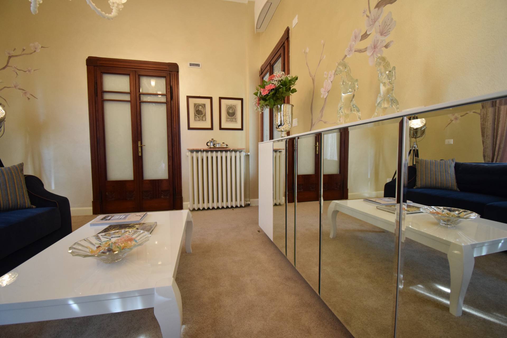 Desenzano del Garda, Brescia, 25015, IT, 4 Bedrooms Bedrooms, ,4 BathroomsBathrooms,Residential,For Sale,1826447