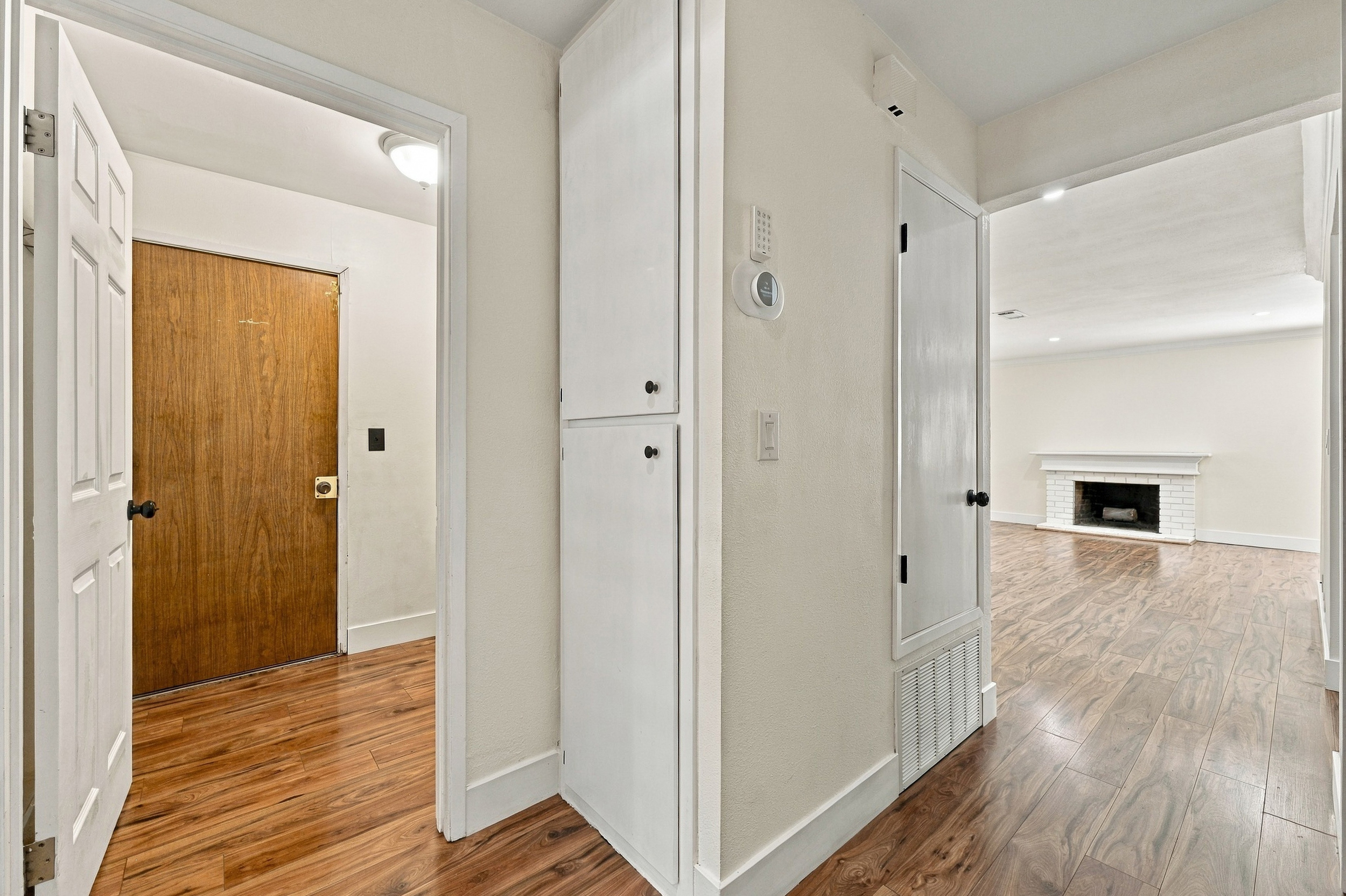  Inviting Move-In Ready Home - 物件實景