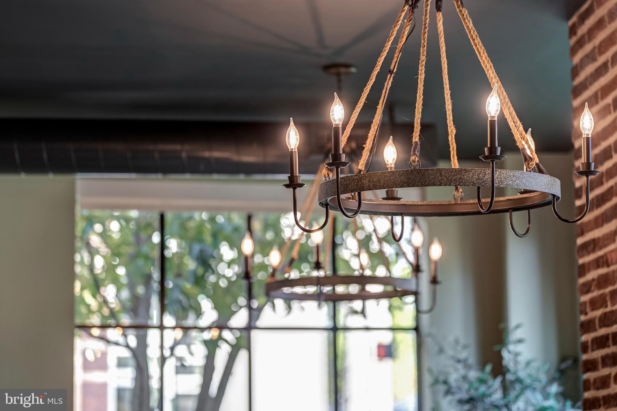 Arlington, Virginia, 22209, United States, 2 Bedrooms Bedrooms, ,2 BathroomsBathrooms,Residential,For Sale,1992776