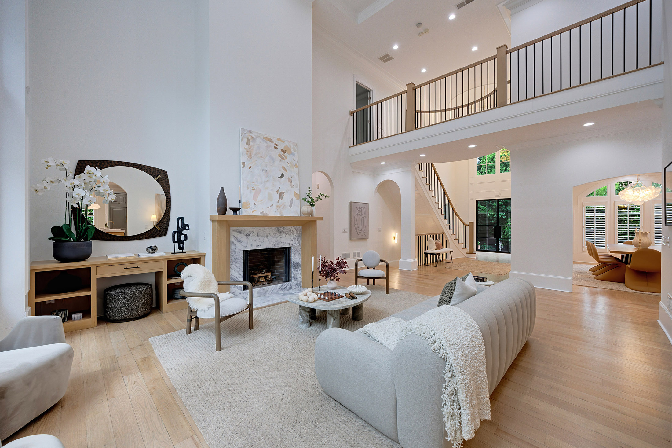  Exceptional Estate Combines Modern Luxury and Timeless Elegance - 物件實景