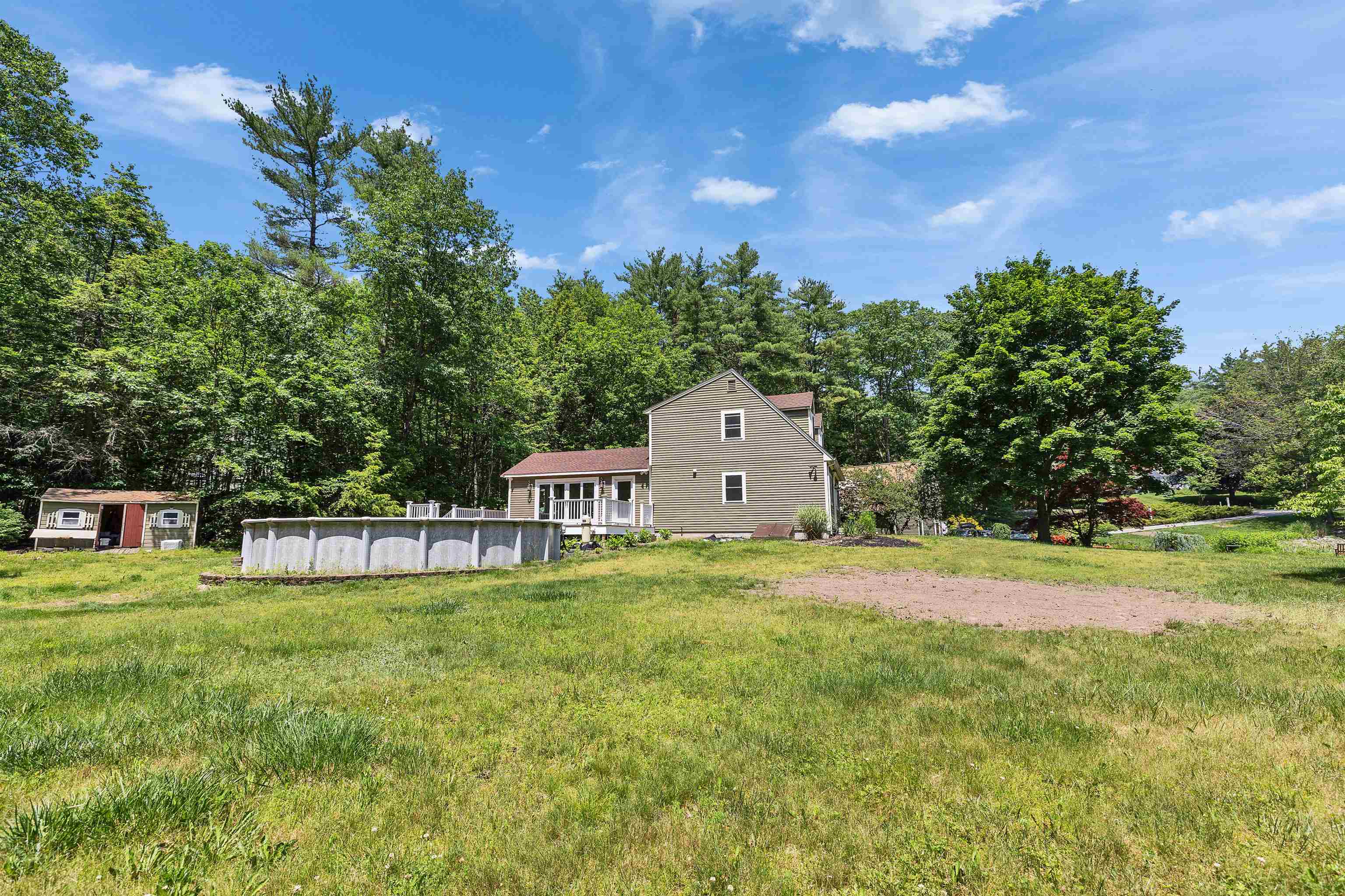 Mont Vernon, New Hampshire, 03057, United States, 3 Bedrooms Bedrooms, ,2 BathroomsBathrooms,Residential,For Sale,1868452