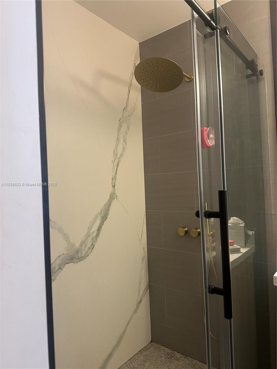 North Miami, Florida, 33168, United States, 3 Bedrooms Bedrooms, ,2 BathroomsBathrooms,Residential,For Sale,1974834