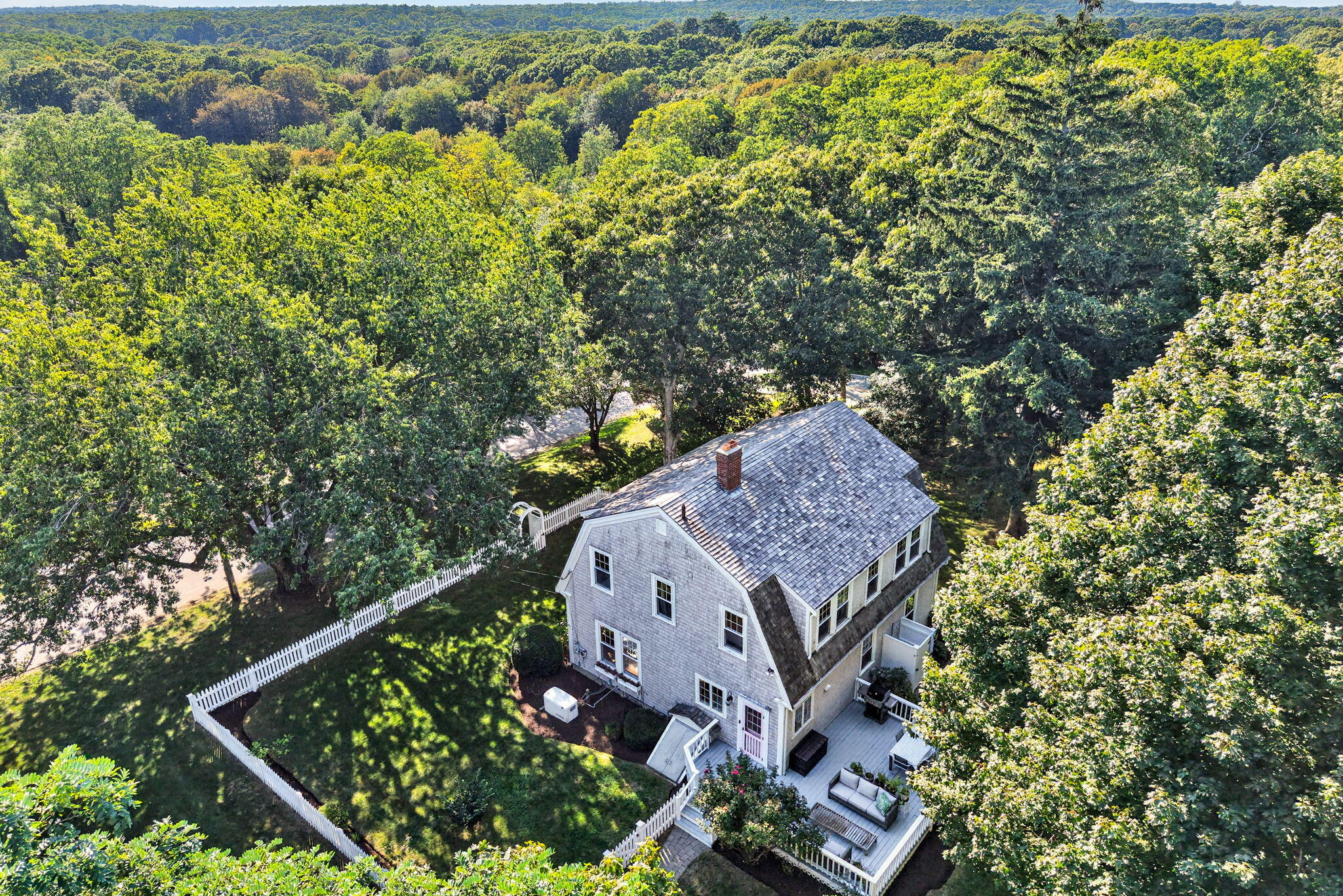  Gracious West Barnstable Gambrel - 物件實景