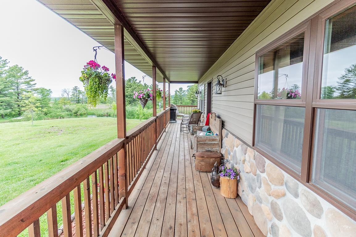 Manawa, Wisconsin, 54949-0000, United States, 2 Bedrooms Bedrooms, ,2 BathroomsBathrooms,Residential,For Sale,1935500