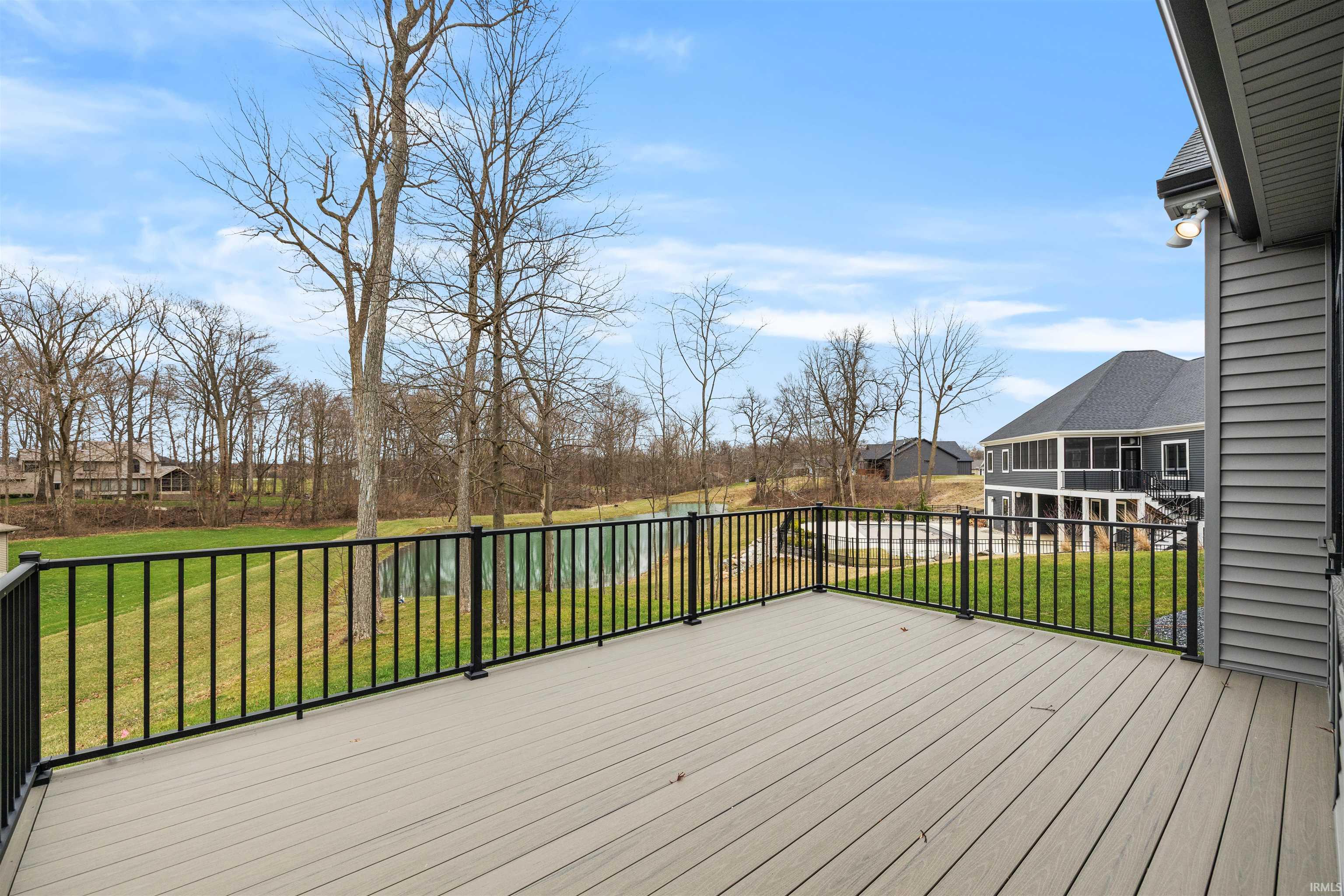 Leo, Indiana, 46765, United States, 5 Bedrooms Bedrooms, ,4 BathroomsBathrooms,Residential,For Sale,1981787