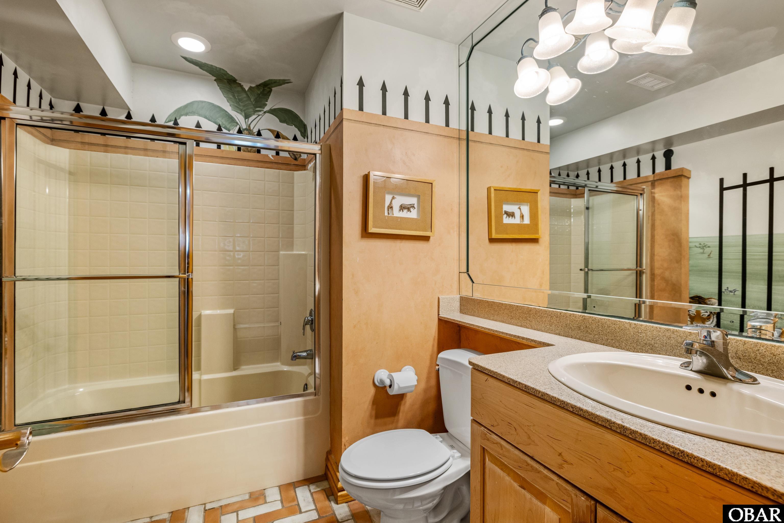 Corolla, North Carolina, 27927, United States, 6 Bedrooms Bedrooms, ,5 BathroomsBathrooms,Residential,For Sale,2010807