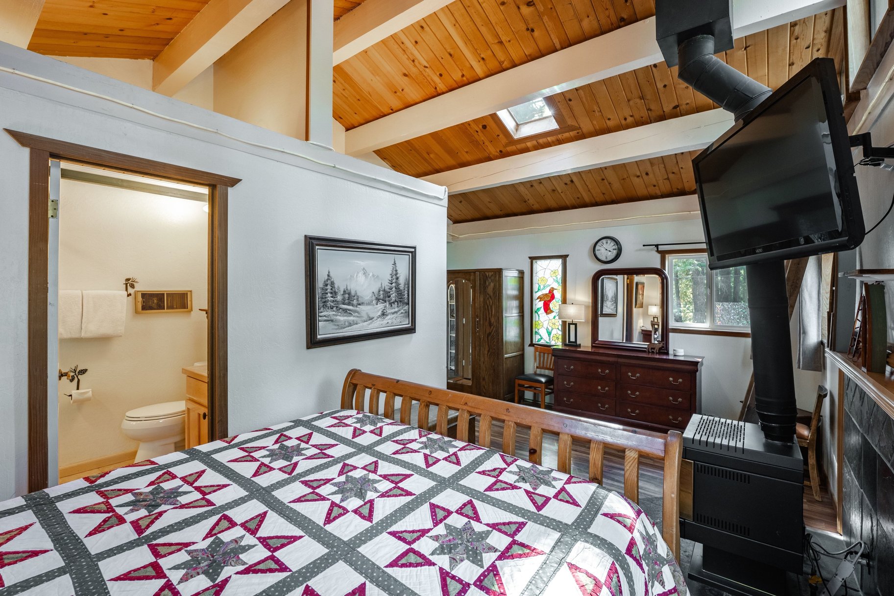  4 Bedroom Agate Bay Home with 2 Primary Suites - 物件實景