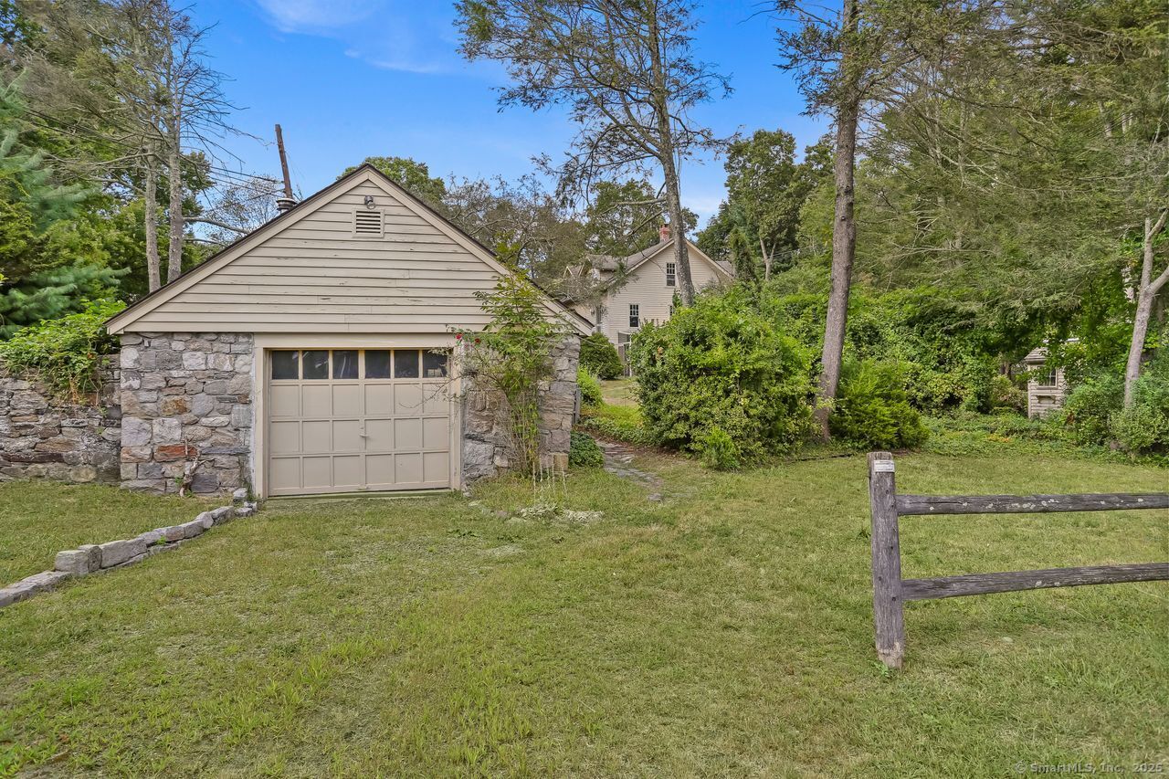 Westport, Connecticut, 06880, United States, 4 Bedrooms Bedrooms, ,3 BathroomsBathrooms,Residential,For Sale,1938739