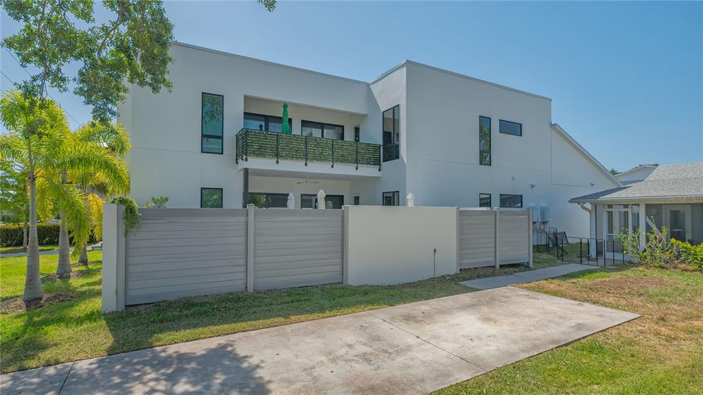 Sarasota, Florida, 34236, United States, 4 Bedrooms Bedrooms, ,4 BathroomsBathrooms,Residential,For Sale,1796766