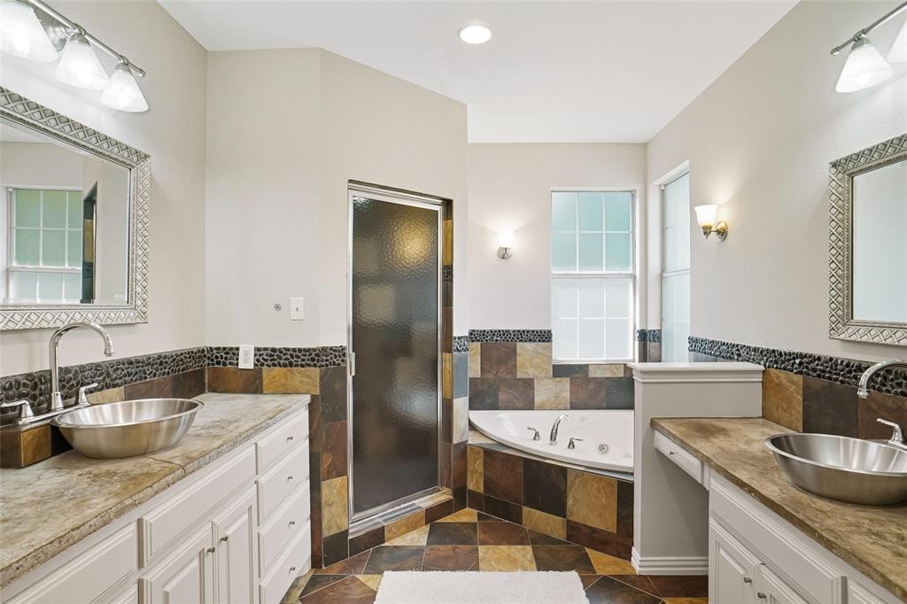 Trophy Club, Texas, 76262, United States, 4 Bedrooms Bedrooms, ,4 BathroomsBathrooms,Residential,For Sale,1983697