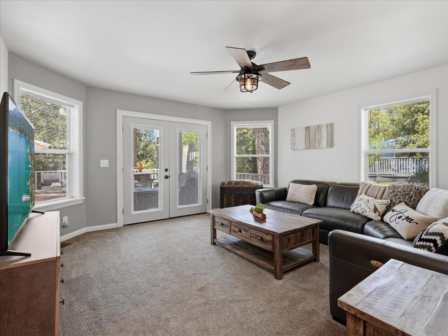 Bass Lake, California, 93604, United States, 3 Bedrooms Bedrooms, ,3 BathroomsBathrooms,Residential,For Sale,2049095