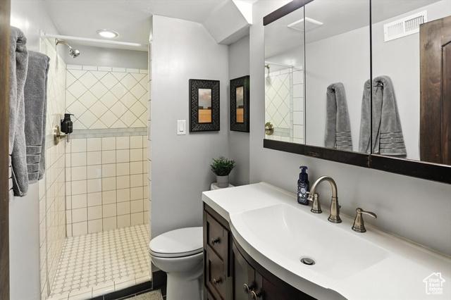 Salt Lake City, Utah, 84124, United States, 4 Bedrooms Bedrooms, ,4 BathroomsBathrooms,Residential,For Sale,1904516