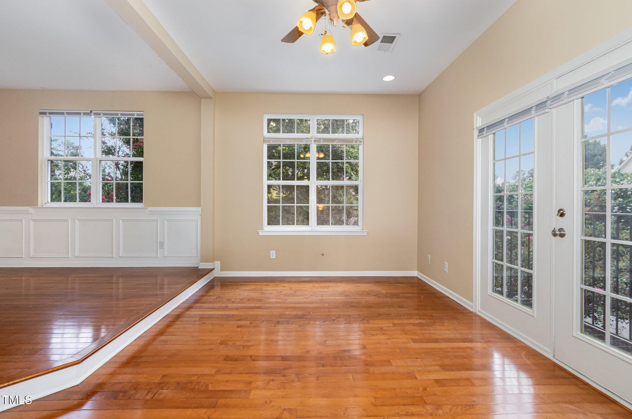 Chapel Hill, North Carolina, 27516, United States, 3 Bedrooms Bedrooms, ,4 BathroomsBathrooms,Residential,For Sale,1906993