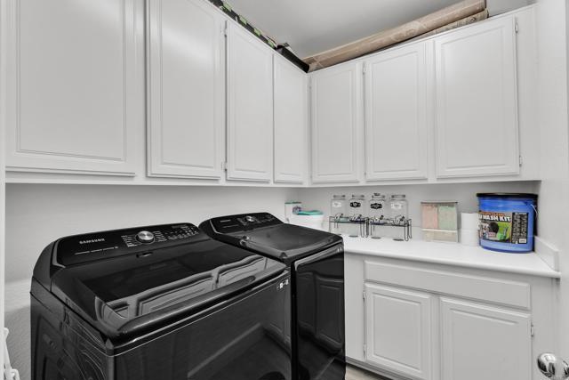 El Cajon, California, 92021, United States, 4 Bedrooms Bedrooms, ,3 BathroomsBathrooms,Residential,For Sale,1931445