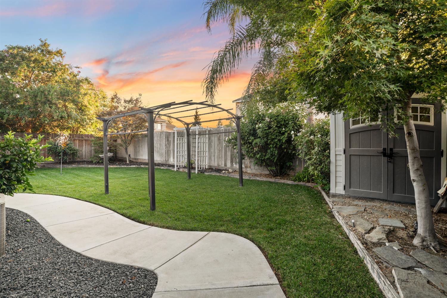 Riverbank, California, 95367, United States, 4 Bedrooms Bedrooms, ,2 BathroomsBathrooms,Residential,For Sale,1976326