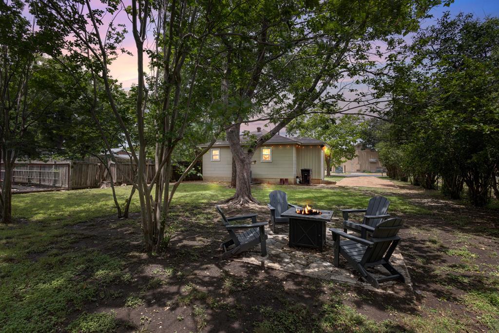 Fredericksburg, Texas, 78624, United States, 1 Bedroom Bedrooms, ,1 BathroomBathrooms,Residential,For Sale,2024250