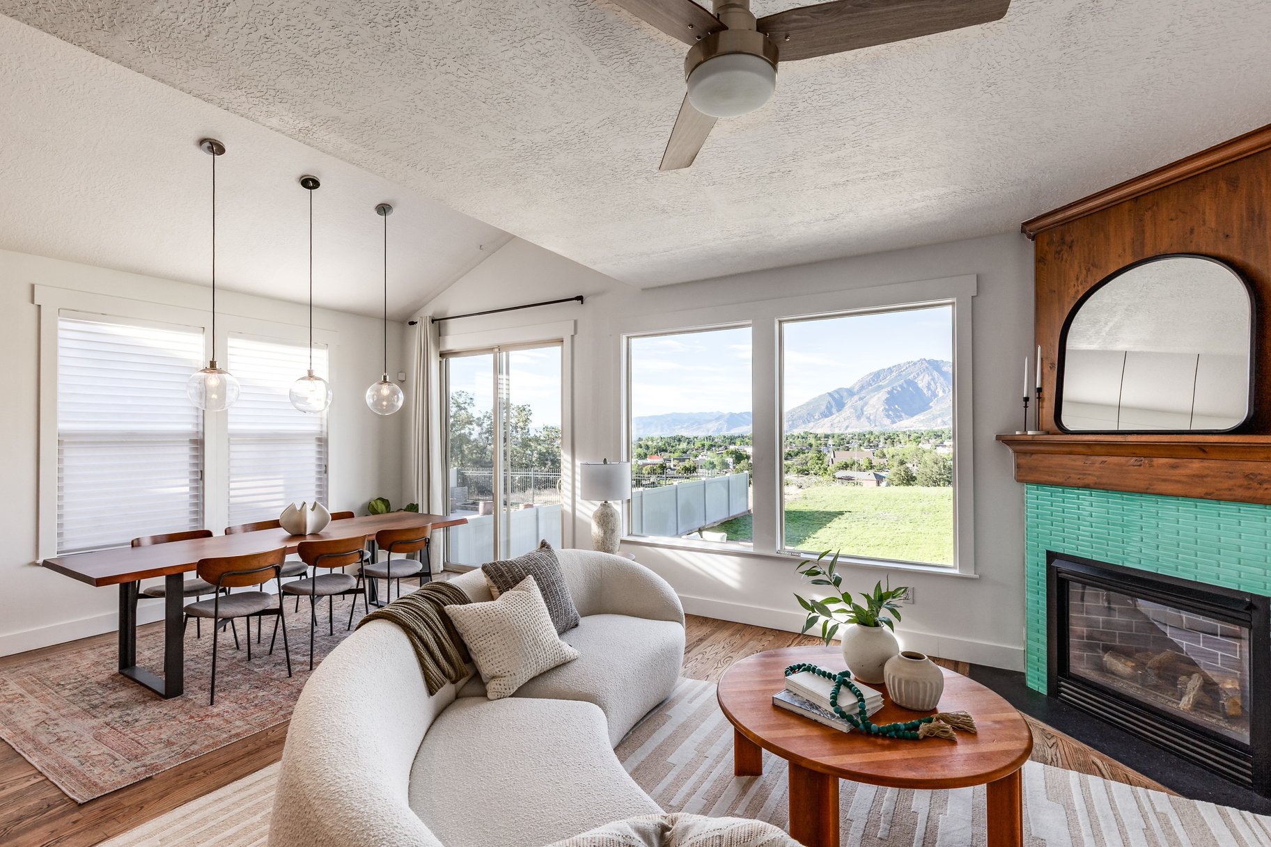  rocklin retreat where  majestic mountains meets city views - 物件實景