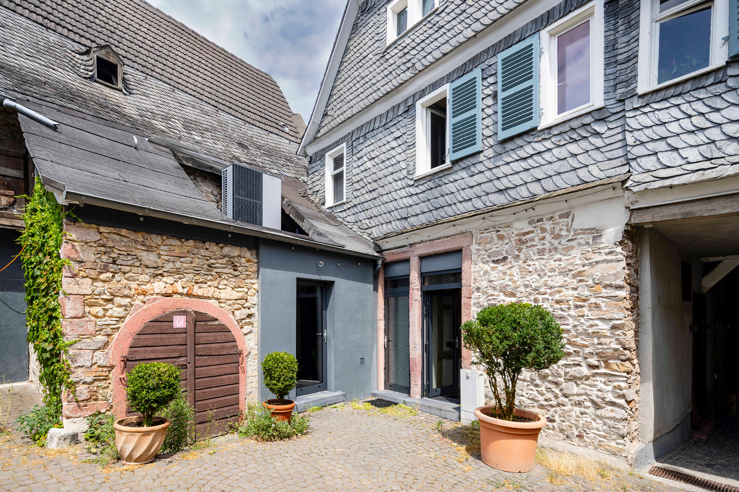  Rheingau History – A Farmstead with a Wine Cellar and Plenty of Potential - 物件實景