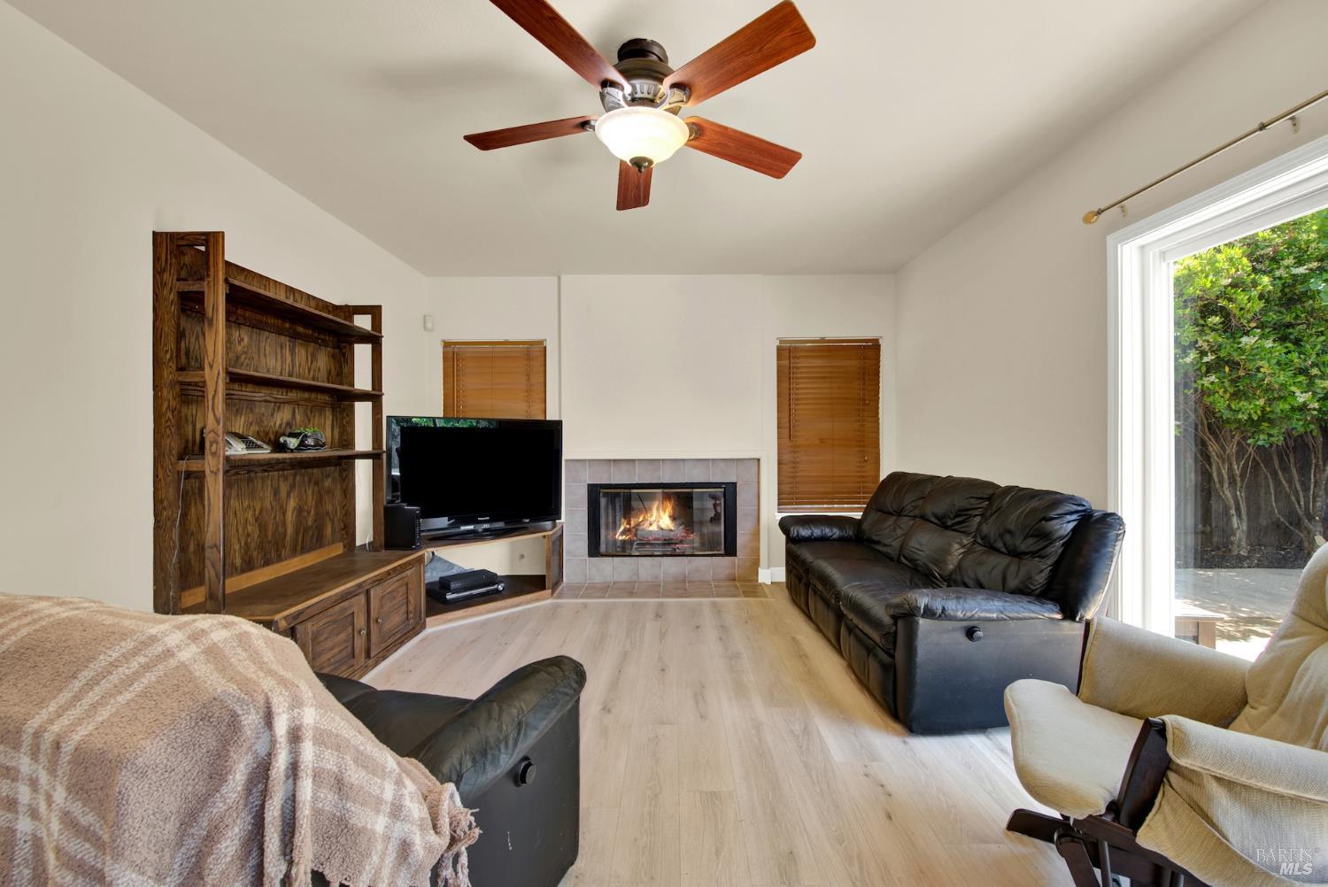 Fairfield, California, 94534, United States, 4 Bedrooms Bedrooms, ,3 BathroomsBathrooms,Residential,For Sale,1827748