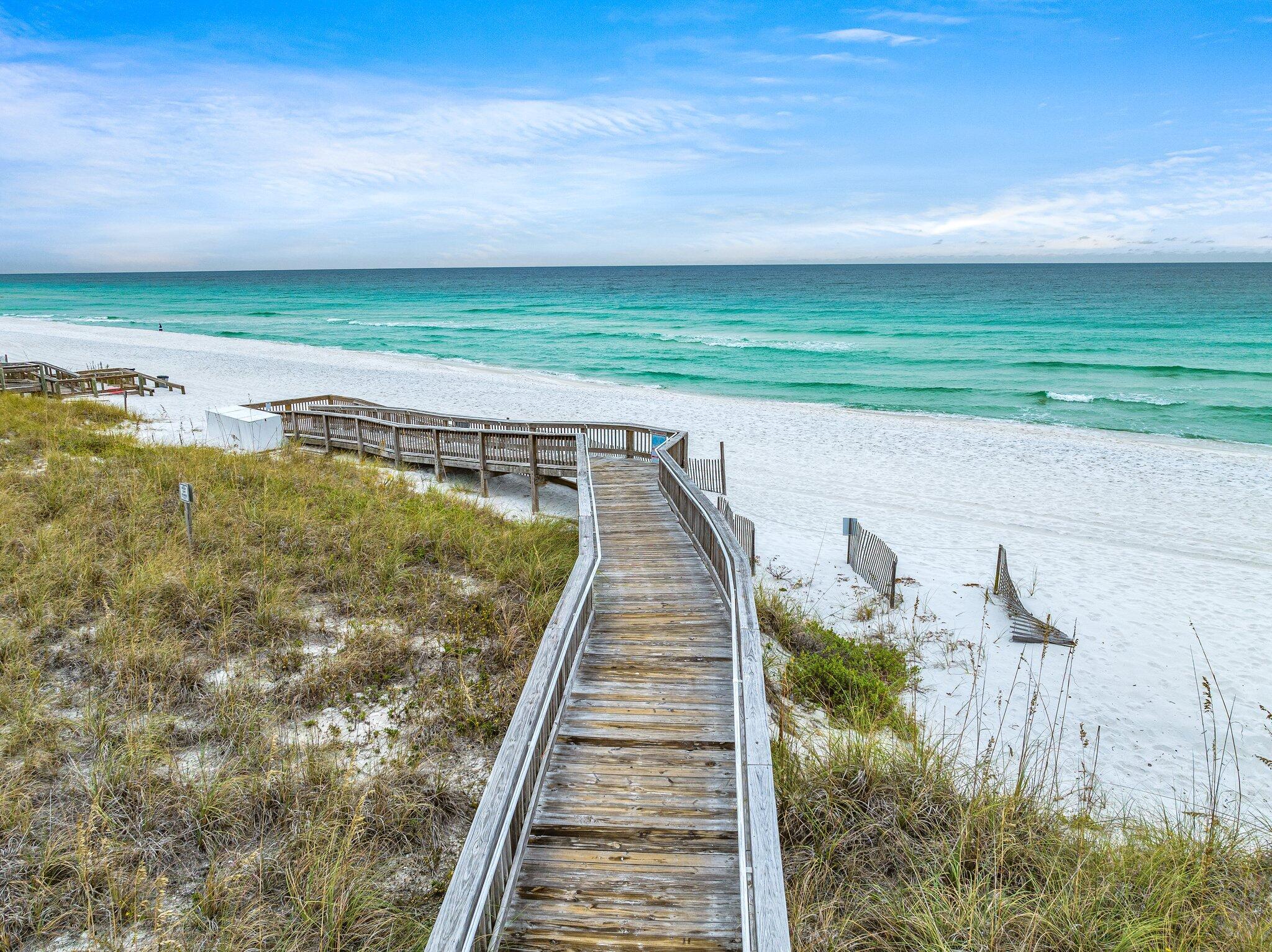 Destin, Florida, 32541, United States, 2 Bedrooms Bedrooms, ,2 BathroomsBathrooms,Residential,For Sale,1861744