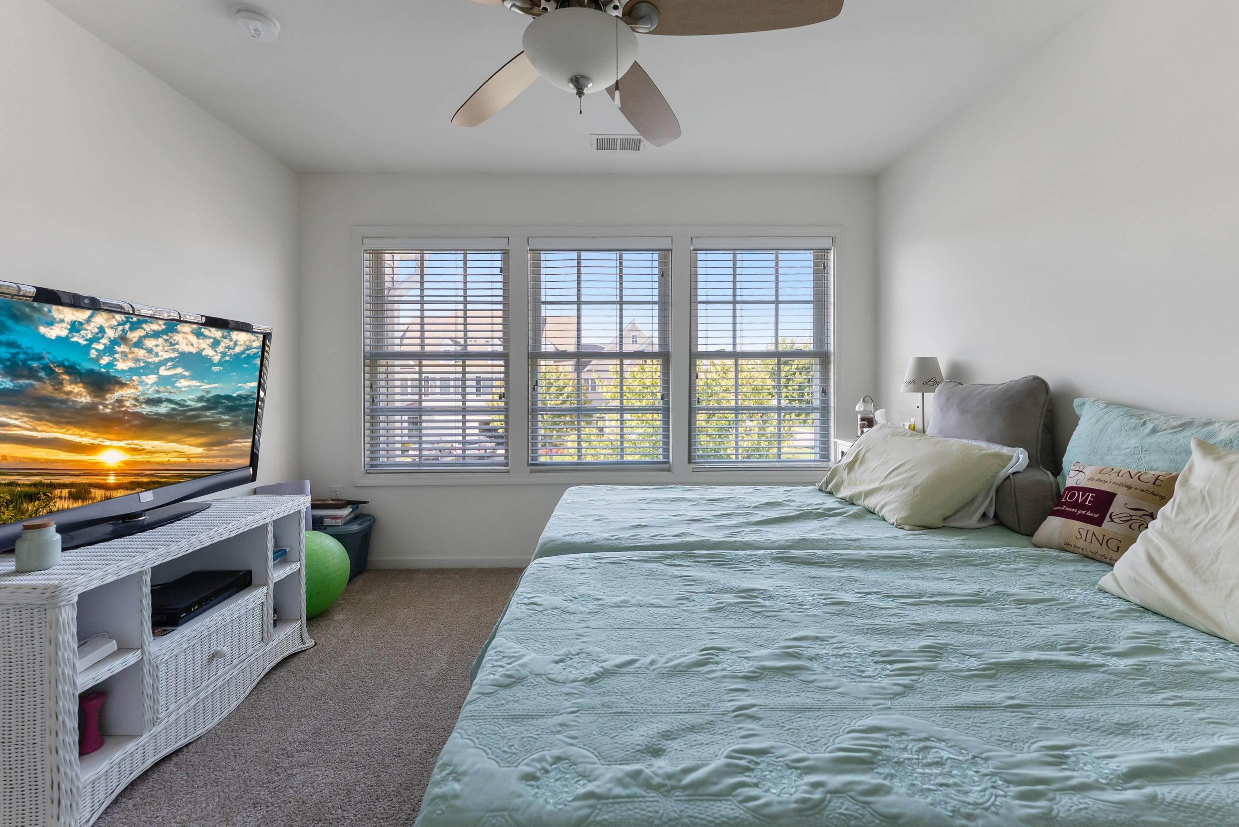 Swainton, New Jersey, 08210, United States, 3 Bedrooms Bedrooms, ,2 BathroomsBathrooms,Residential,For Sale,1982441