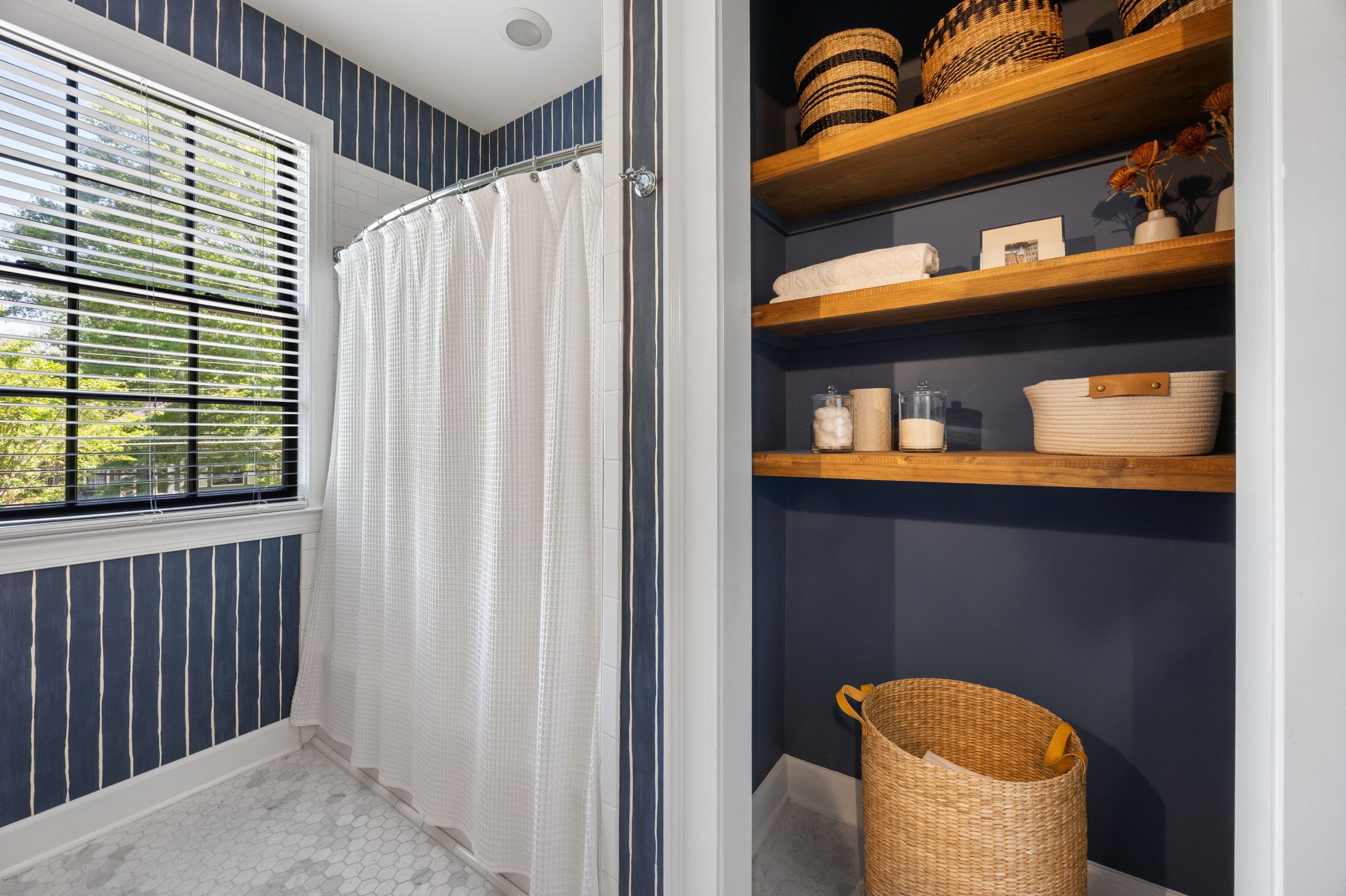  Nearly New Expertly Designed Kirkwood Home - 物件實景