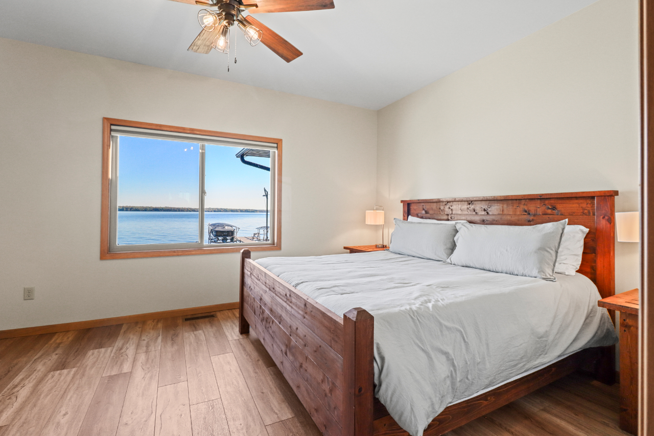 Marenisco, Wisconsin, 49947, United States, 4 Bedrooms Bedrooms, ,4 BathroomsBathrooms,Residential,For Sale,1984446