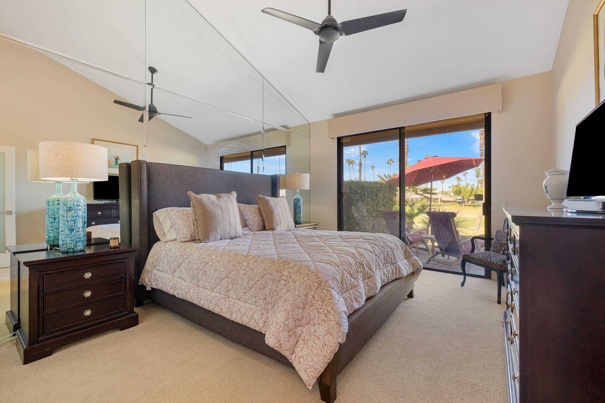 Palm Desert, California, 92211, United States, 2 Bedrooms Bedrooms, ,2 BathroomsBathrooms,Residential,For Sale,1985360