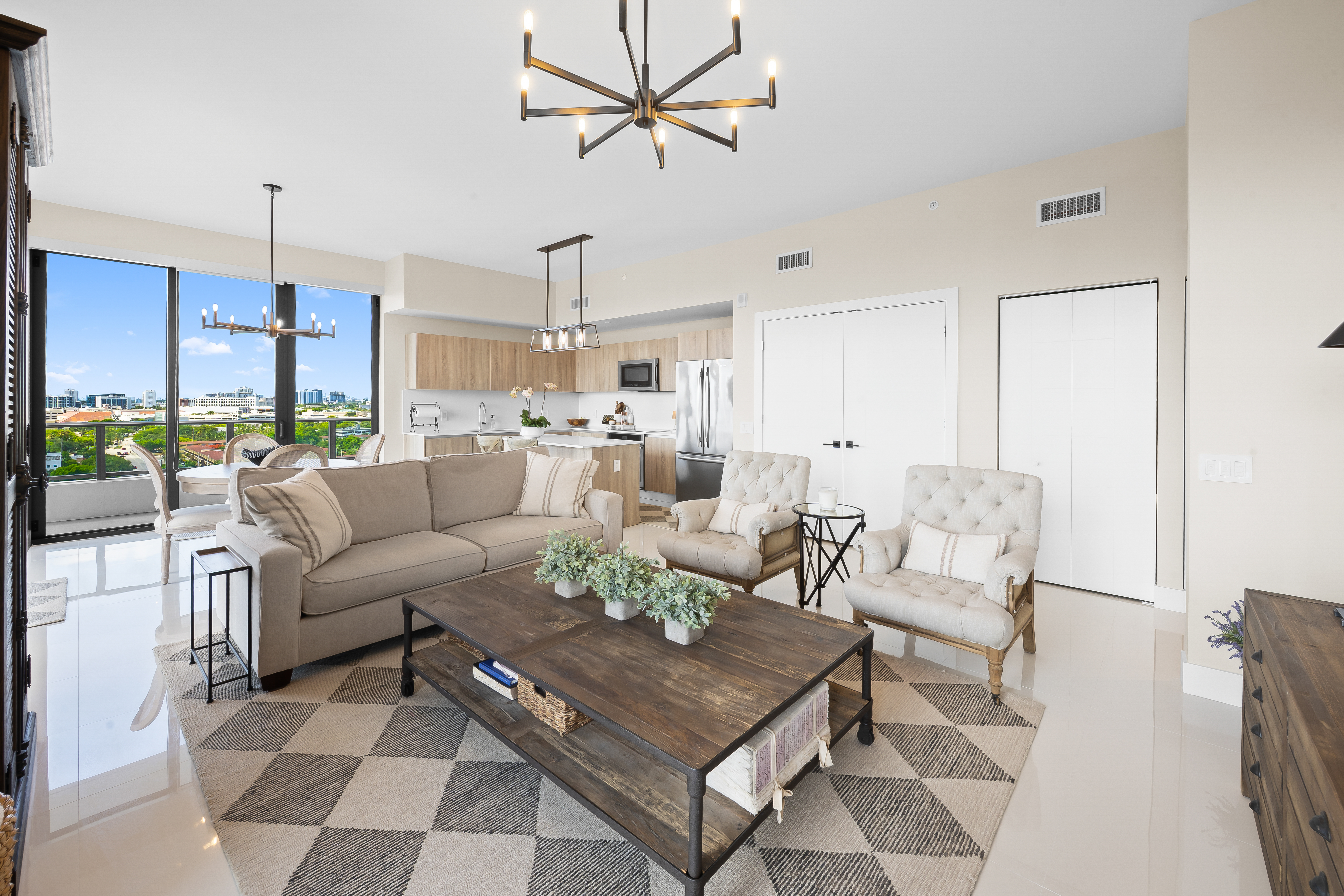  2960 NE 207th St, Aventura, FL, 33180 - 物件實景