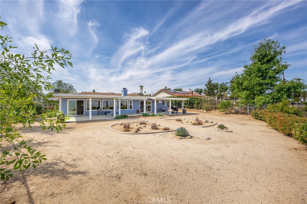 Hemet, California, 92544, United States, 3 Bedrooms Bedrooms, ,2 BathroomsBathrooms,Residential,For Sale,2035887