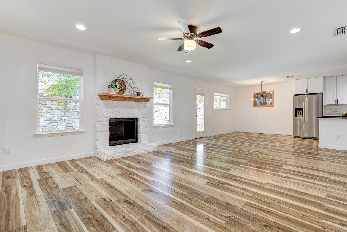 Austin, Texas, 78759, United States, 3 Bedrooms Bedrooms, ,2 BathroomsBathrooms,Residential,For Sale,1932047