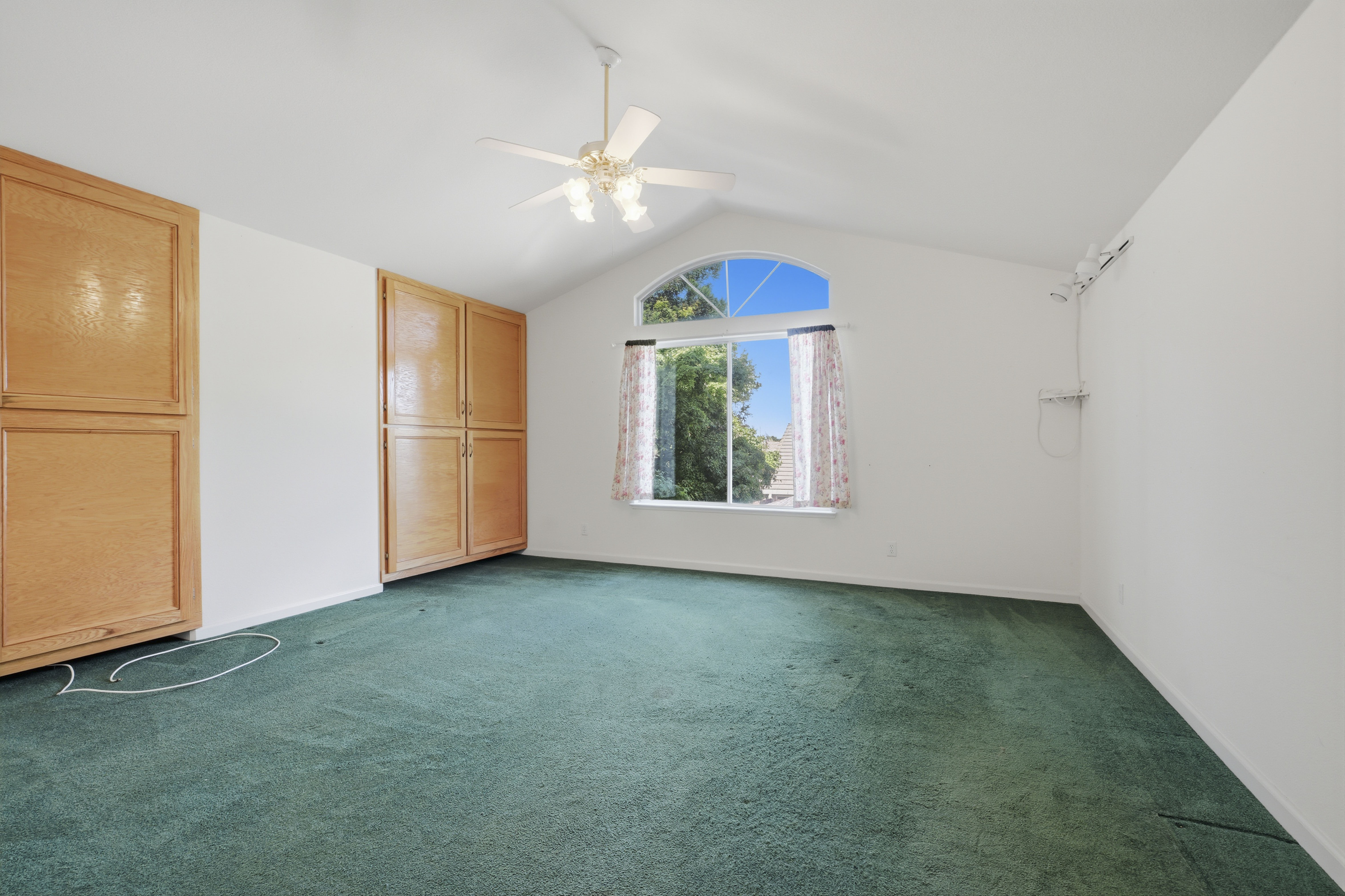  1240 Camino Capistrano, Roseville, CA 95747 - 物件實景