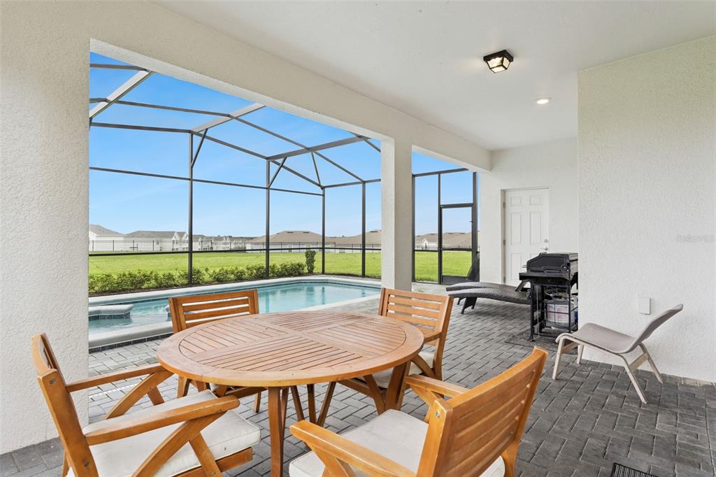 Davenport, Florida, 33897, United States, 7 Bedrooms Bedrooms, ,6 BathroomsBathrooms,Residential,For Sale,1962929