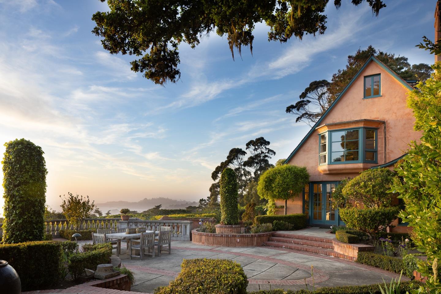 Carmel, California, 93923, United States, 4 Bedrooms Bedrooms, ,5 BathroomsBathrooms,Residential,For Sale,1819241