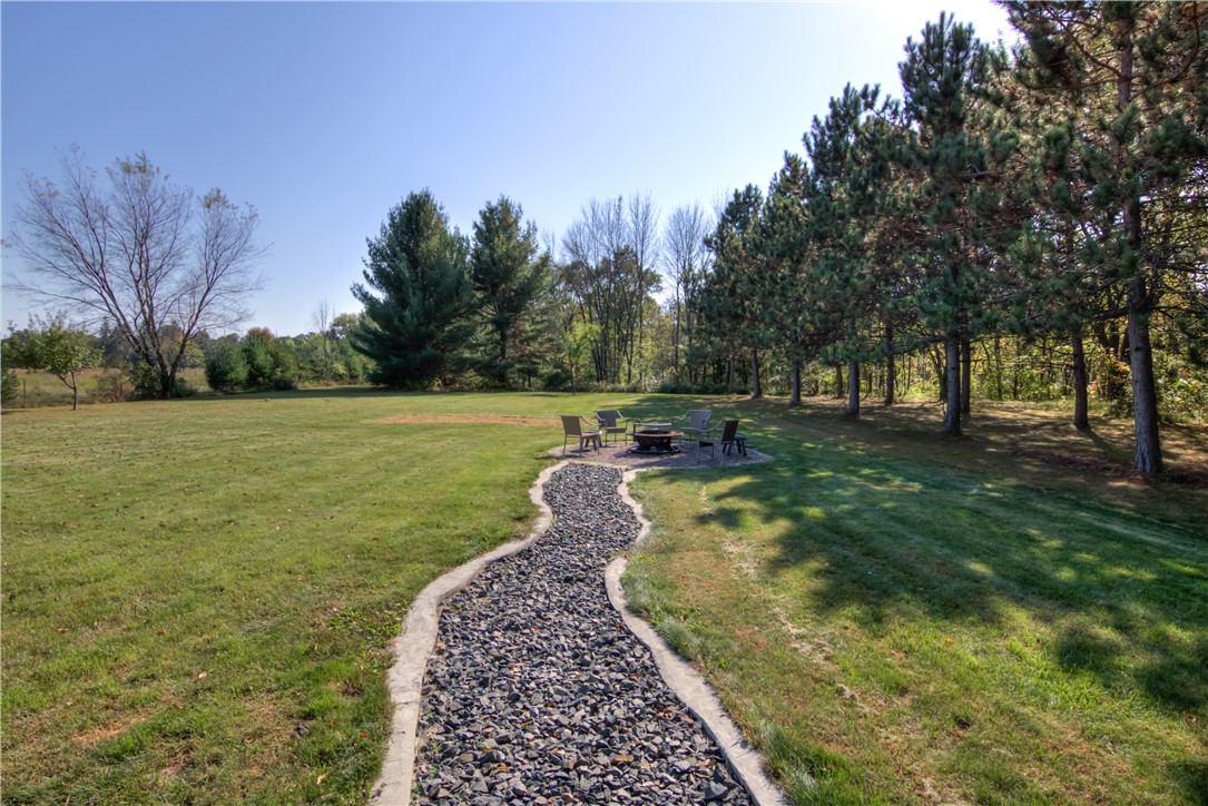 Cadott, Wisconsin, 54727, United States, 4 Bedrooms Bedrooms, ,2 BathroomsBathrooms,Residential,For Sale,1961468