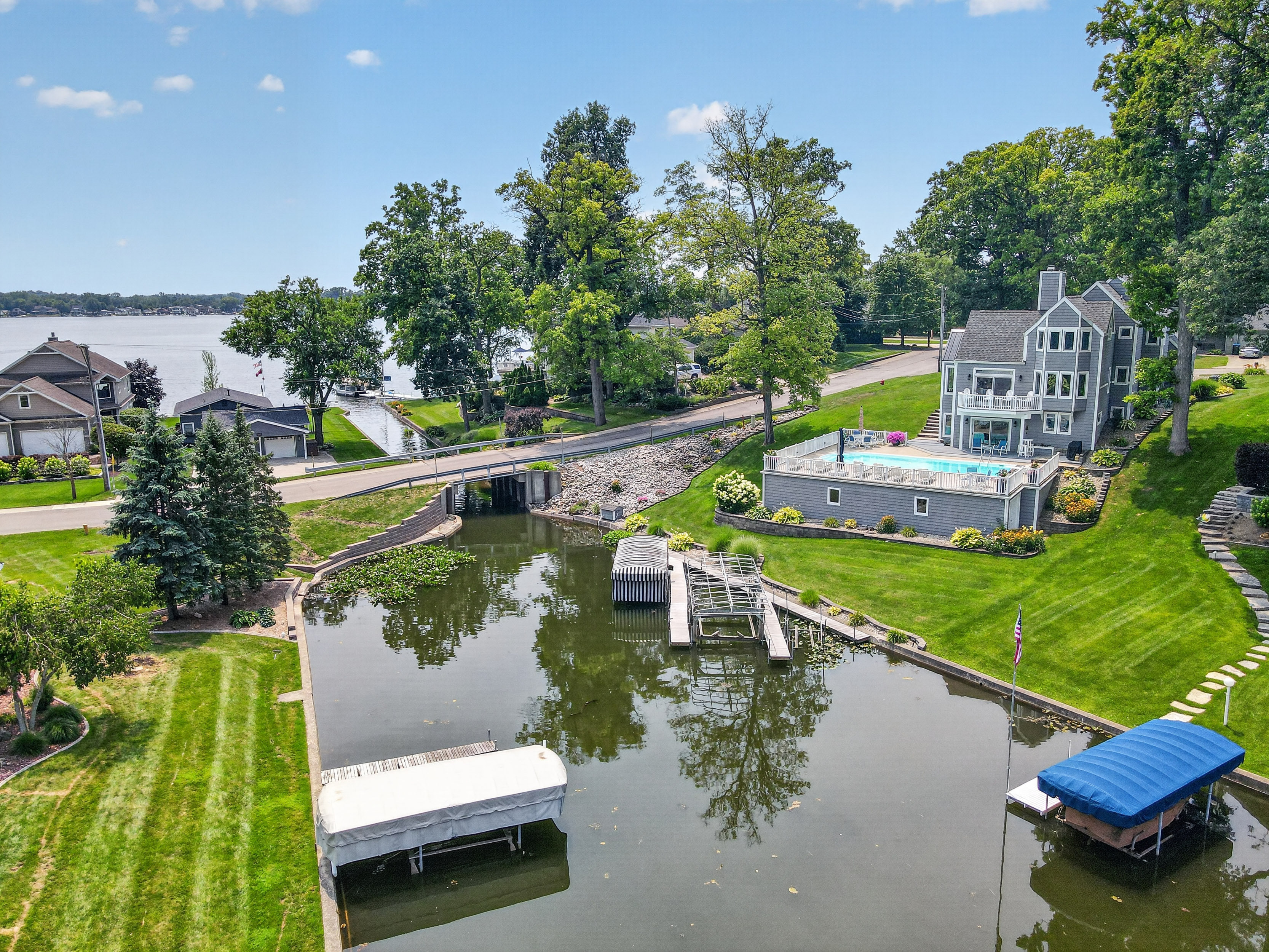  Beautifully Maintained Syracuse Lake Home - 物件實景
