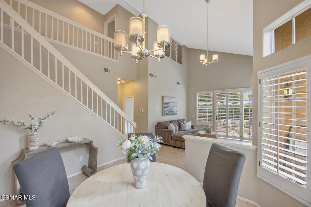 Oak Park, California, 91377, United States, 3 Bedrooms Bedrooms, ,3 BathroomsBathrooms,Residential,For Sale,1991035