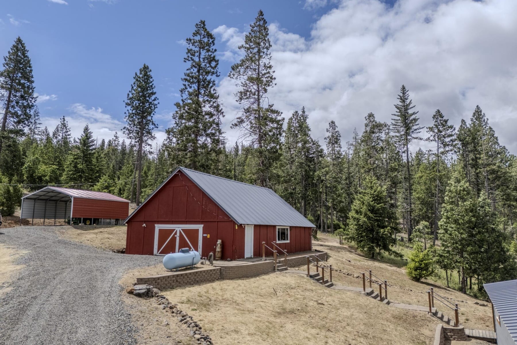  1969 Colestin Road Ashland, OR 97520 - 物件實景