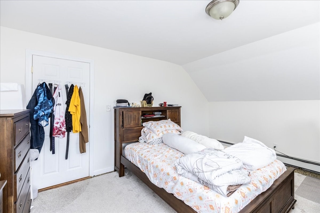 Lowell, Massachusetts, 01854, United States, 3 Bedrooms Bedrooms, ,2 BathroomsBathrooms,Residential,For Sale,1918371
