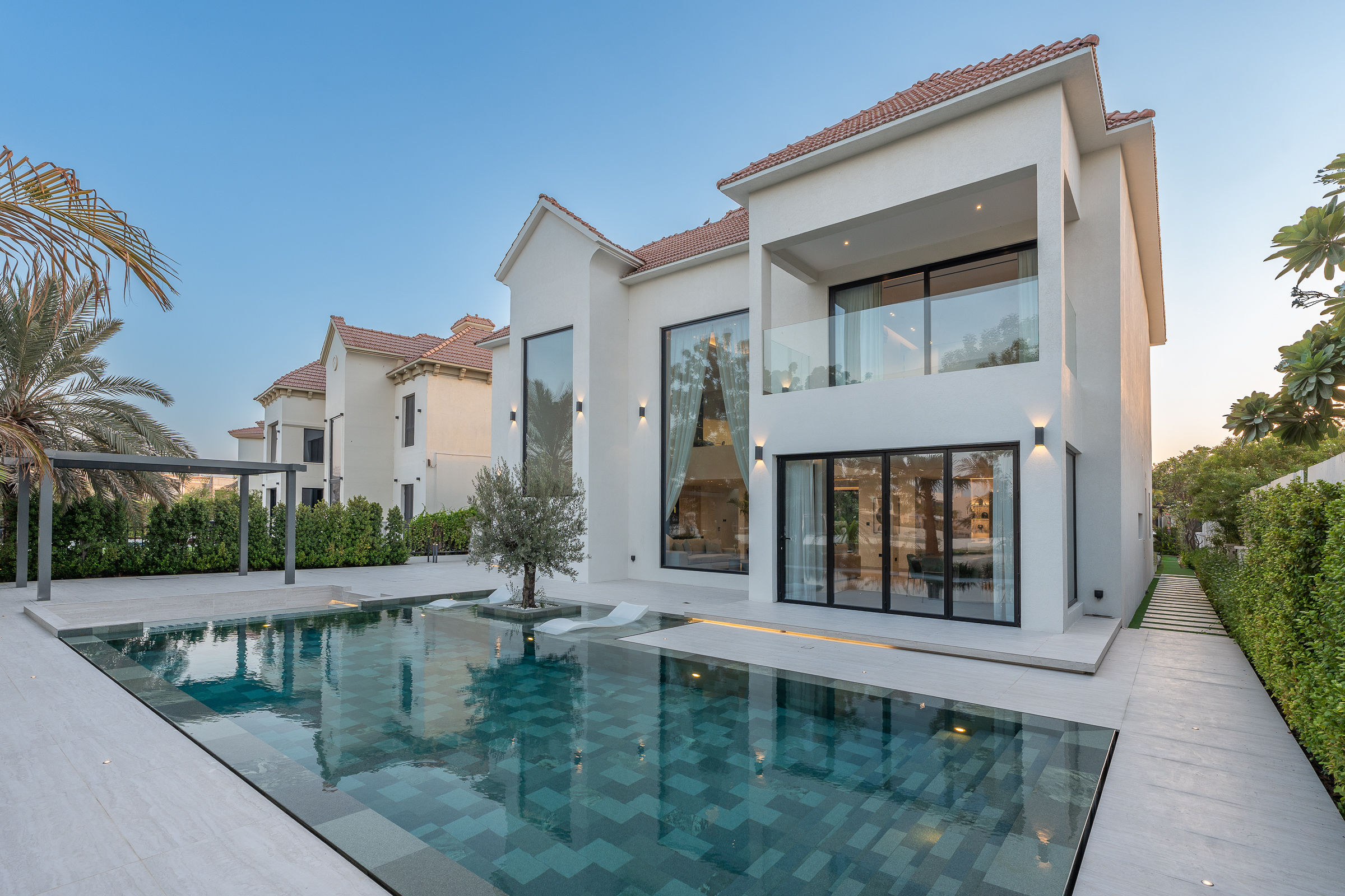  Exquisite Fully Furnished Lakefront Villa in Jumeirah Islands - 物件實景