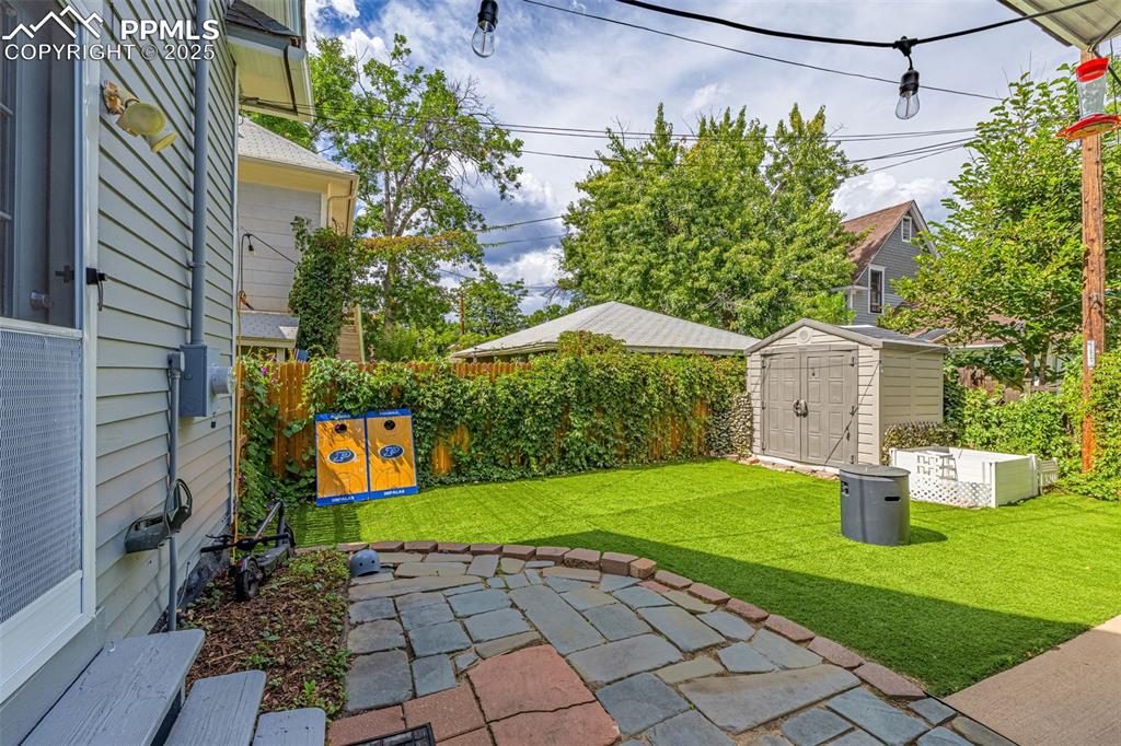 Colorado Springs, Colorado, 80903, United States, 3 Bedrooms Bedrooms, ,2 BathroomsBathrooms,Residential,For Sale,1949887