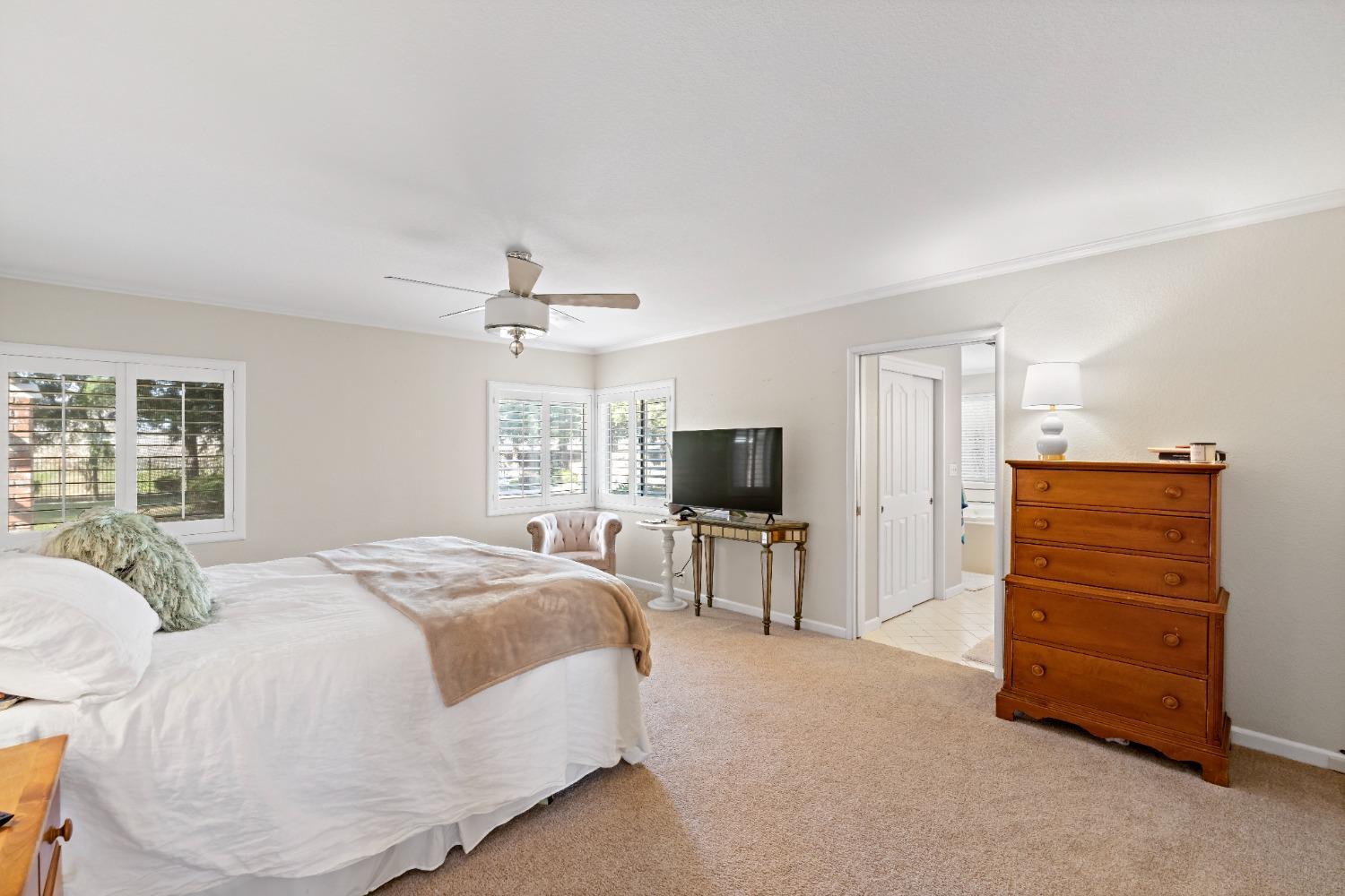 Turlock, California, 95380, United States, 3 Bedrooms Bedrooms, ,4 BathroomsBathrooms,Residential,For Sale,1993882