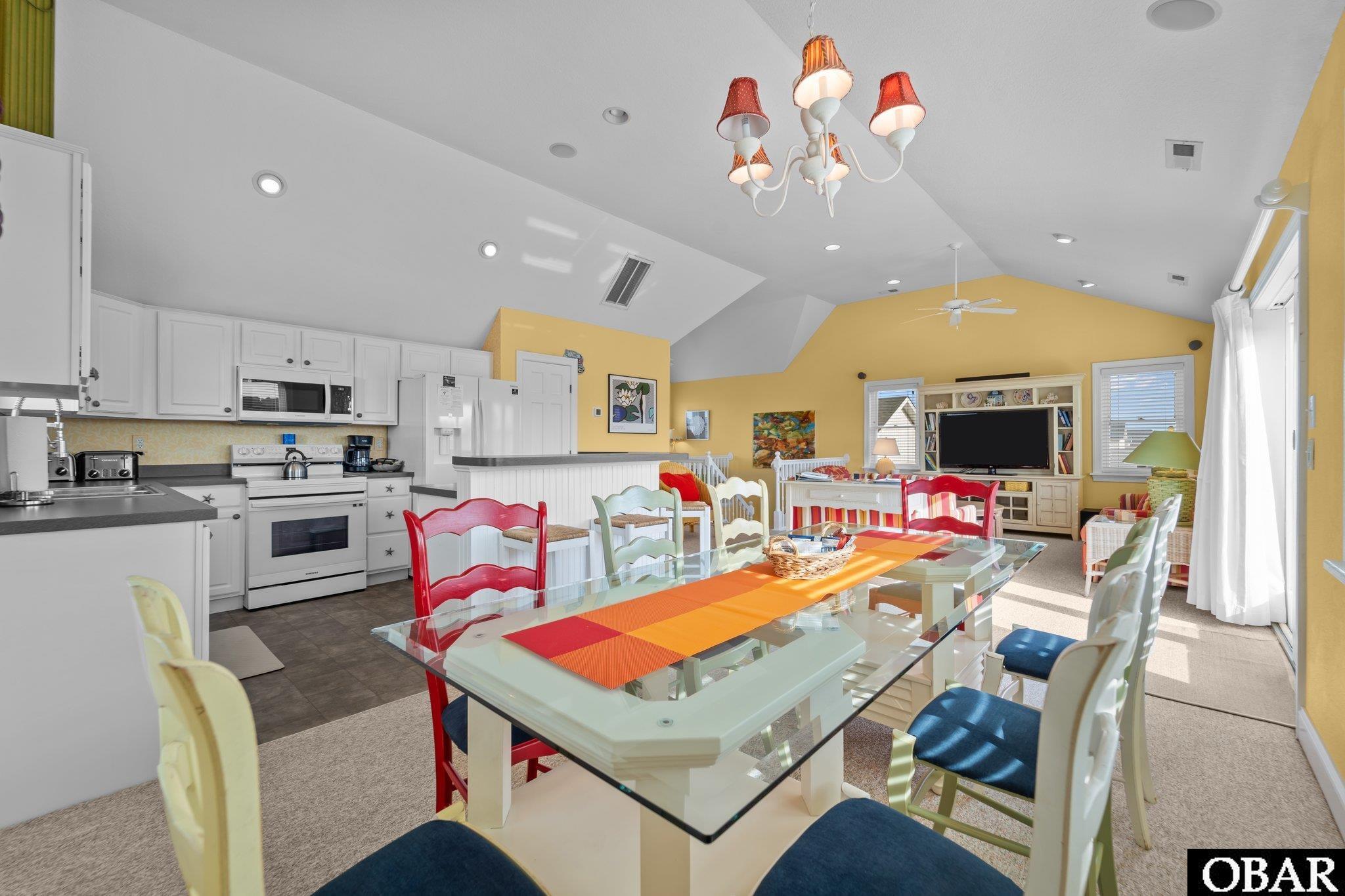 Kill Devil Hills, North Carolina, 27948, United States, 5 Bedrooms Bedrooms, ,4 BathroomsBathrooms,Residential,For Sale,1792388