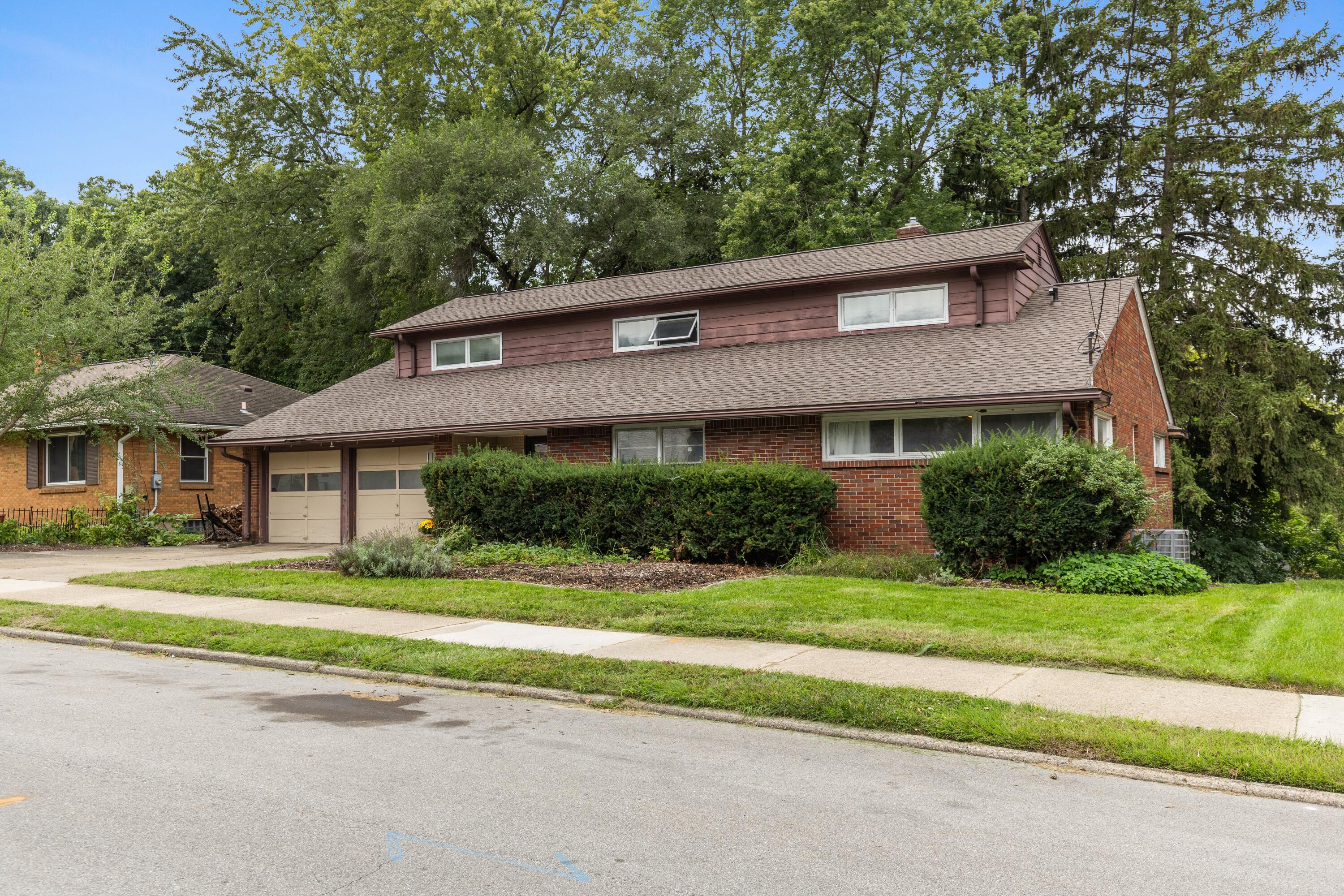 Rossman Ave, Grand Rapids, MI 49507