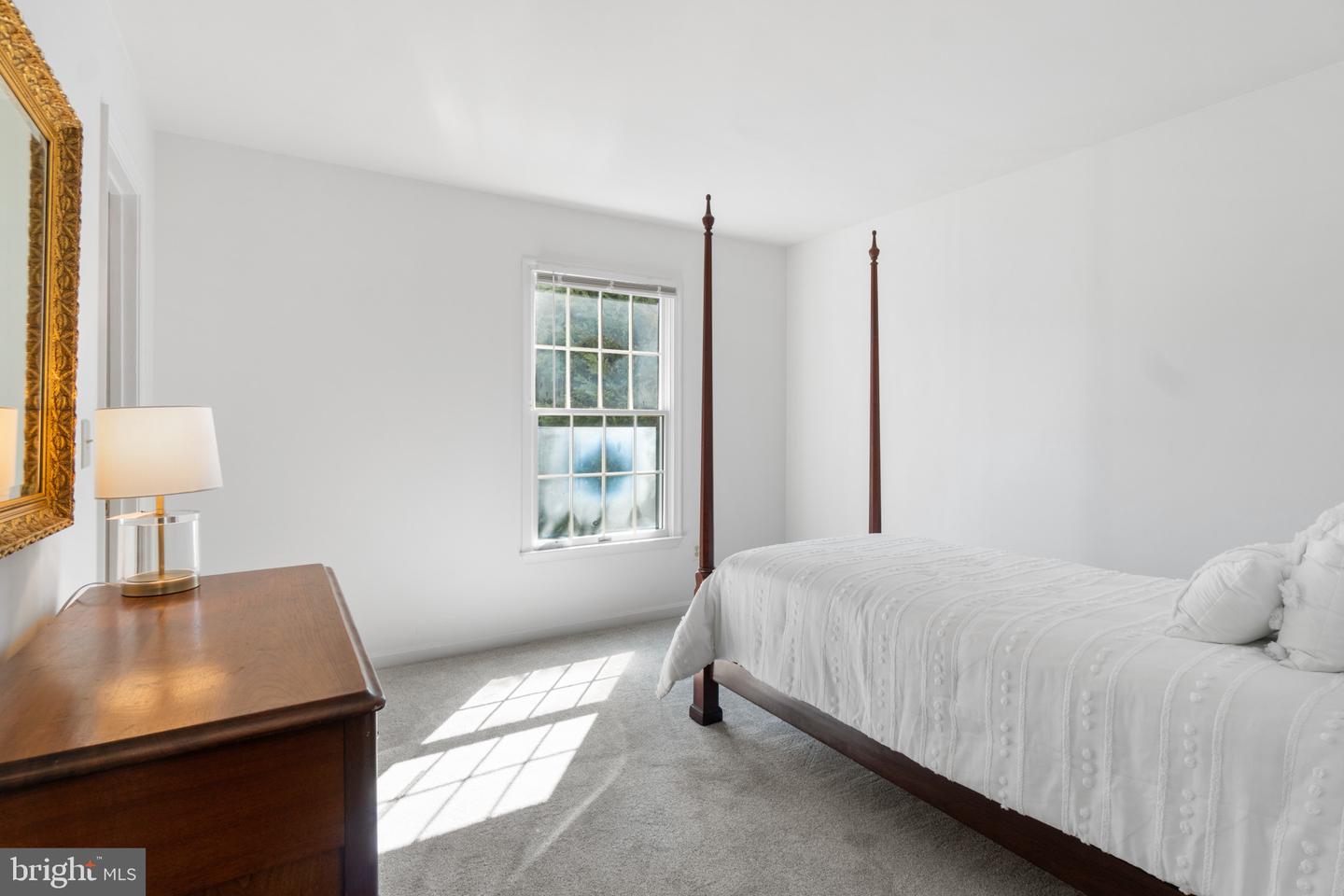 Annapolis, Maryland, 21403, United States, 4 Bedrooms Bedrooms, ,3 BathroomsBathrooms,Residential,For Sale,1925191