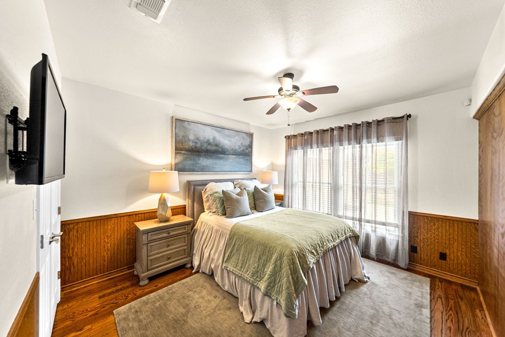 Fredericksburg, Texas, 78624, United States, 6 Bedrooms Bedrooms, ,6 BathroomsBathrooms,Residential,For Sale,2048440