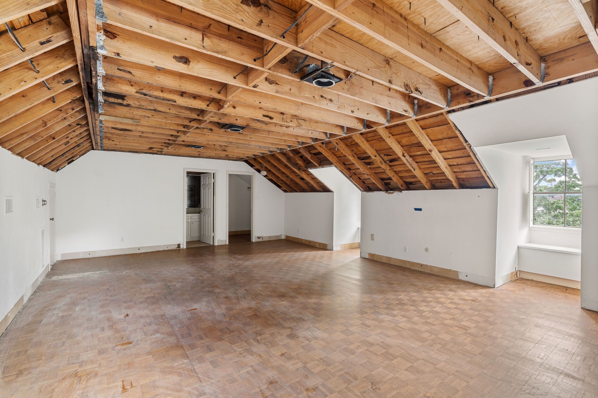  4876 Post Oak Timber Drive - 物件實景