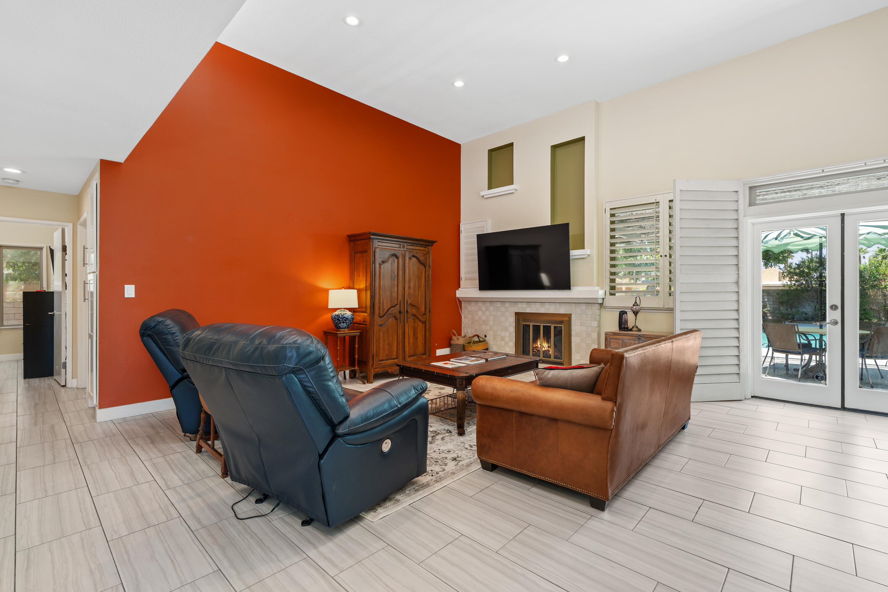 Rancho Mirage, California, 92270, United States, 2 Bedrooms Bedrooms, ,2 BathroomsBathrooms,Residential,For Sale,2002024